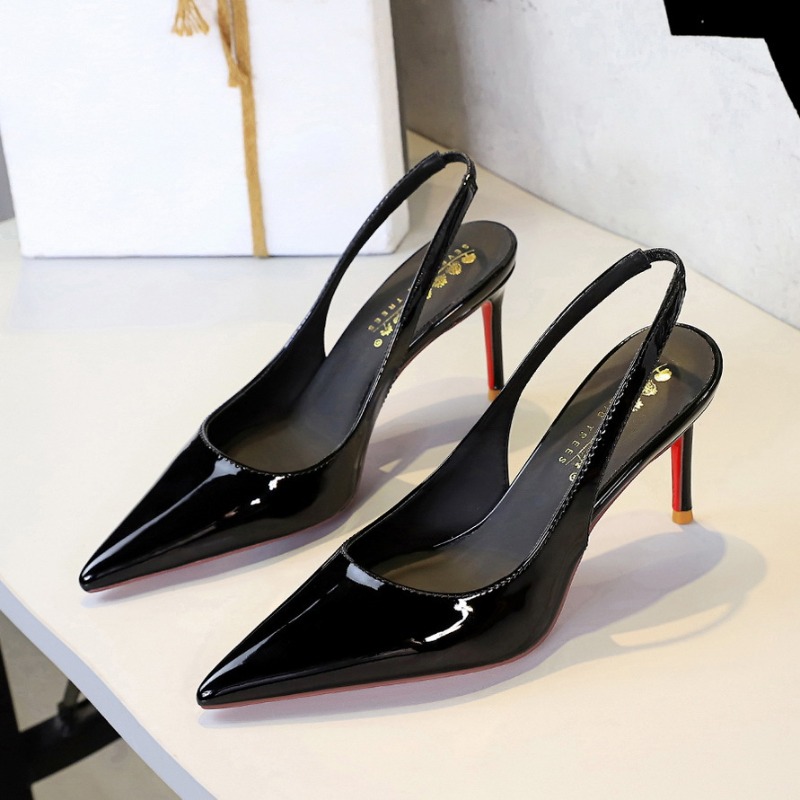 Women Fashion Usa - Sepatu Hak Tinggi Runcing Eropa dan