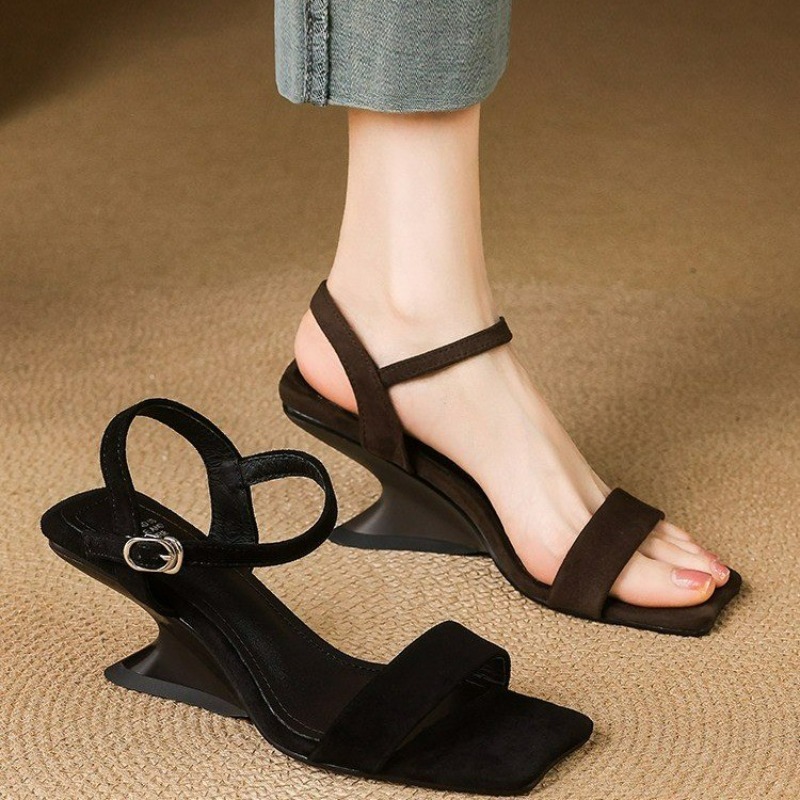 Sandal Tali Prancis Wanita Mus - Women Fashion Trend 2026 ulasan dan harga