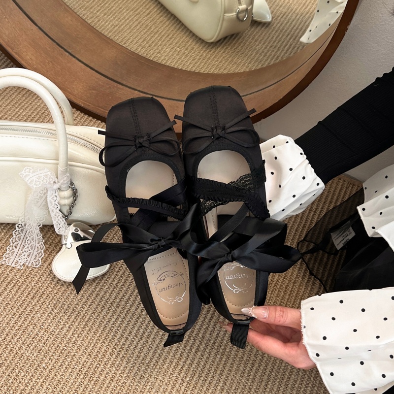 Sepatu Flat Wanita Kasual Mode - Women Fashion Trend 2026 ulasan dan harga